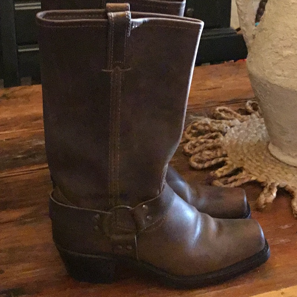 Frye Brown Leather Womens Harness 12R Boots - Picture 6 of 6